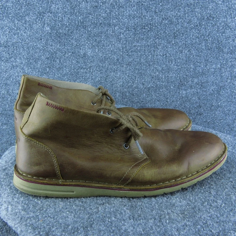 Clarks Brown Leather Chukka Boots Men 10‎ Lace Up Casual Comfort